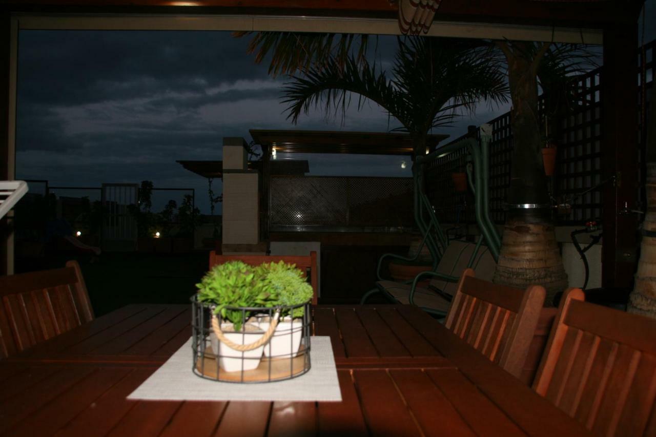 Apartamento Vacacional Atico Frente Al Mar Candelaria Zewnętrze zdjęcie